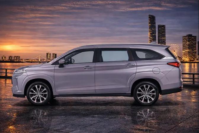 Toyota Veloz – The Family-Friendly 7-Seater